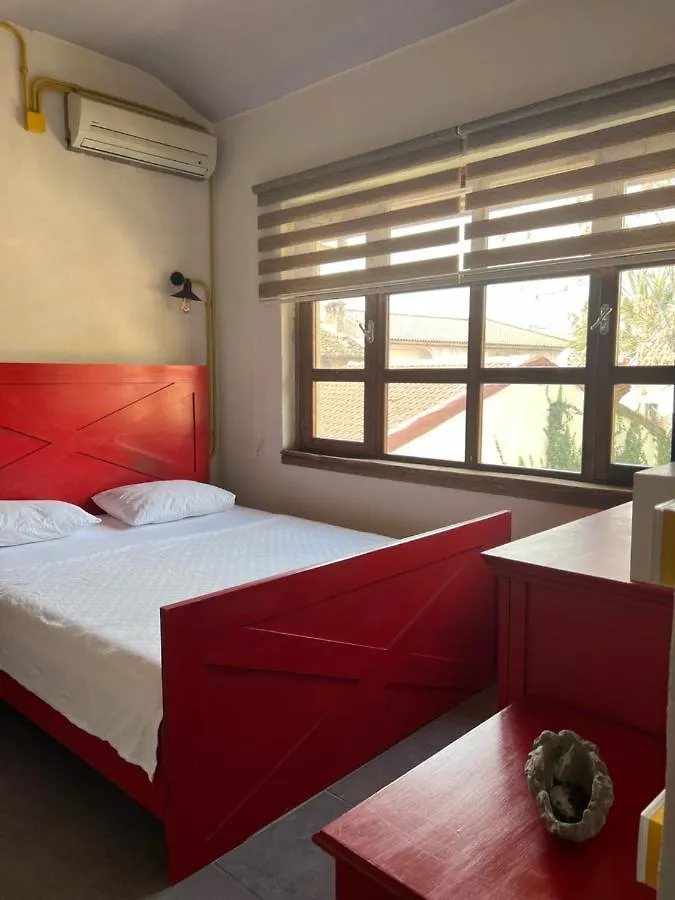 Berlin Hostel & Street Antalya